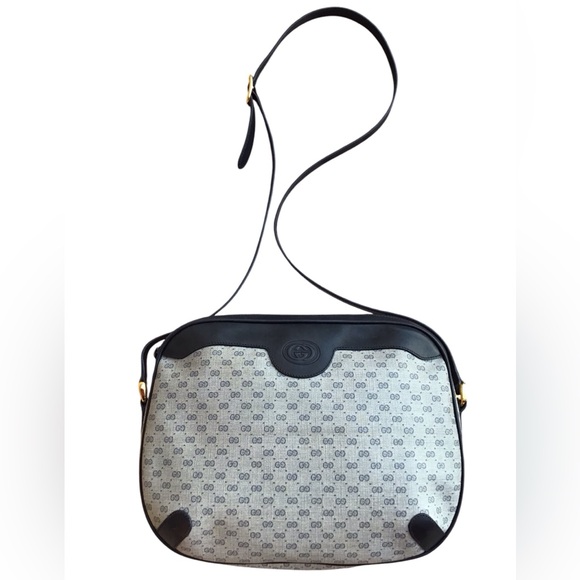 Gucci Vintage Micro GG Monogram Crossbody Shoulder Bag - Picture 4 of 17